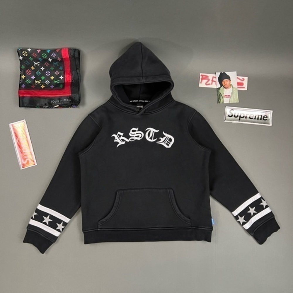 ROCK STEADY Gothic Script Embroidered Spell Out Double Sided Boxy Hoodie - Picture 2 of 15